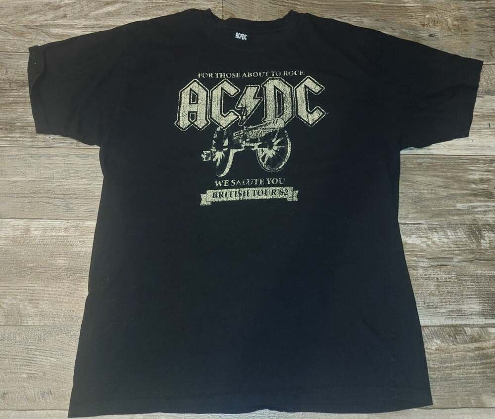 AC/DC For Those About To Rock British Tour 82 T-Shirt Size L Black